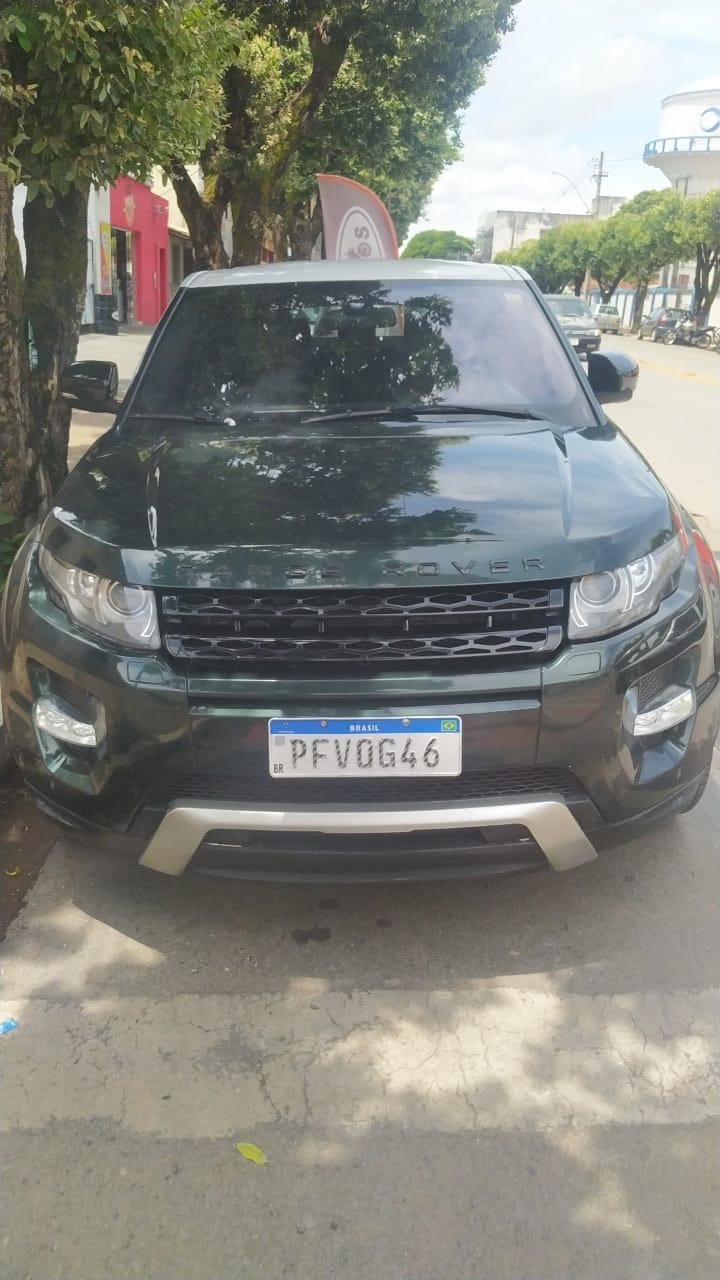 3b942e85-43df-421a-b797-9268bc21bf22